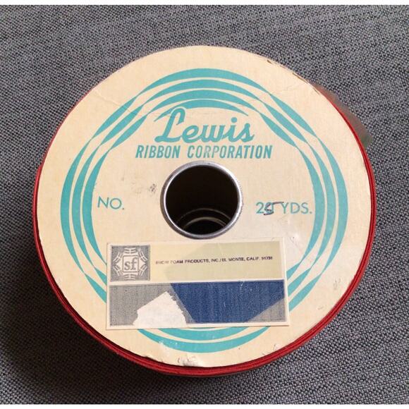 Red Velvet Ribbon Roll 3" Vtg Lewis Ribbon El Monte CA Christmas Felt 751A - Picture 5 of 6